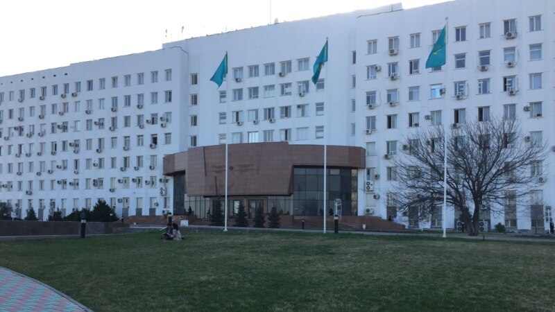 В Атырауской области чиновник подал заявление в полицию на журналиста и редактора сайта «Ак Жайык»
