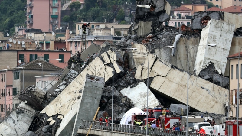 Најмалку 30 жртви и многу повредени по уривањето на мост во Џенова 