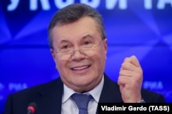 Виктор Янукович 2014 жылы Ресейге қашты.