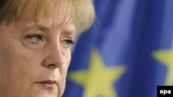Nemačka kancelarka Angela Merkel se obraća novinarima nakon postizanja dogovora o pomoći Grčkoj 10. maja 2010. godine.