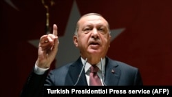 آرشیف، رجب طیب اردوغان رئیس جمهوری ترکیه حین سخنرانی در انقره