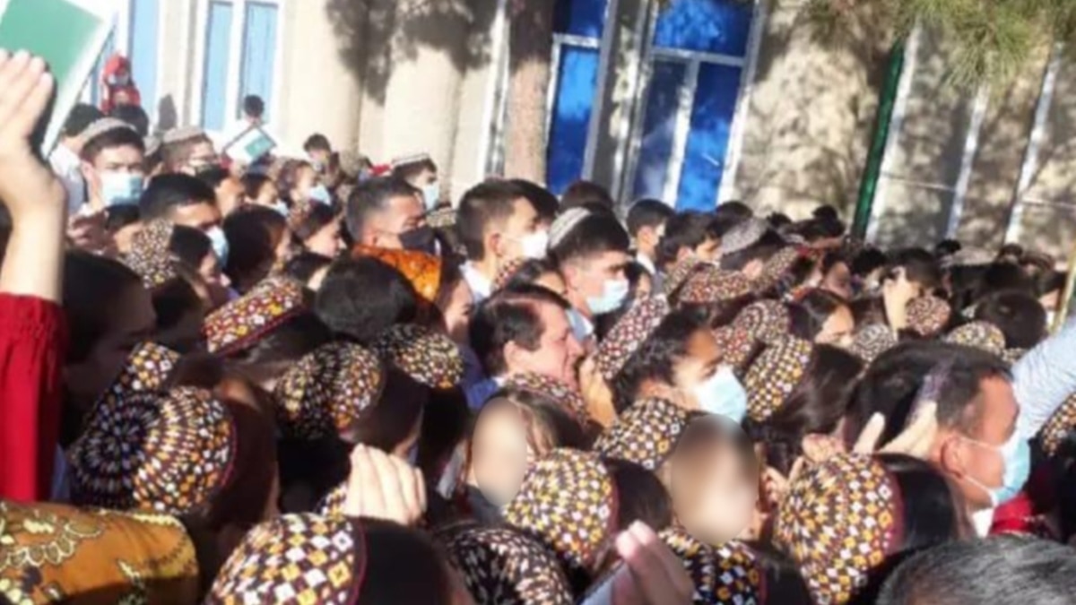 В Туркменистане становится сложнее получить высшее образование