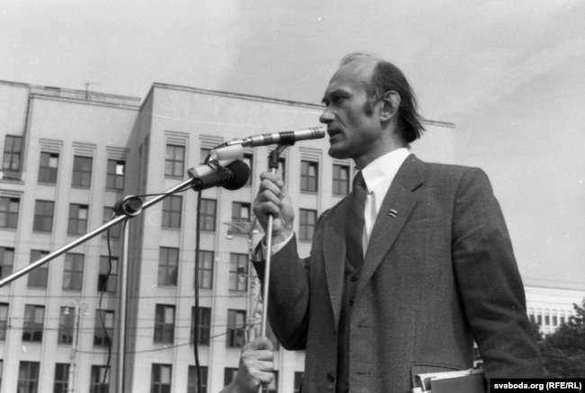 Зянон Пазьняк. Менск, жнівень 1991 г.