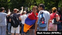 #ElectricYerevan норозилик акцияси 10 кундан буён давом этмоқда