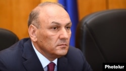 Armenia - Newly appointed Finance Minister Gagik Khachatrian is introduced to his staff in Yerevan, 28Apr2014.