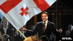 Actorul Andy Garcia în timpul filmărilor de la Tbilisi