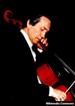 Violoncelistul Radu Aldulescu