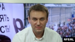 Anticorruption campaigner Aleksei Navalny (file photo)