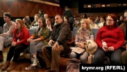 Зрители на премьере фильма "Къырым"
