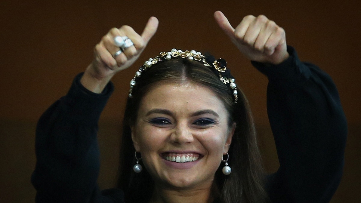 Kabaeva received a building worth 2.2 billion rubles from Gazprom for free