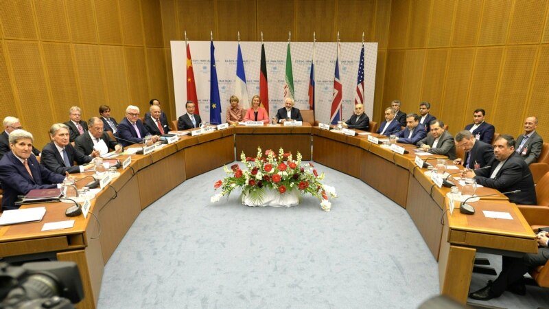 فرانسه: امریکا او ایران باید بېرته د ۲۰۱۵ کال اټمي تړون ته ور وګرځي