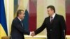 ЄС цього тижня може зняти санкції з 4 осіб із оточення Януковича – джерело