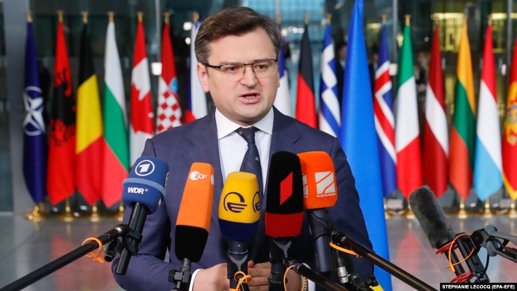 За словами міністра закордонних справ, Росія знає про критичну роль постачання зброї і «мобілізує всі зусилля, аби його зірвати»