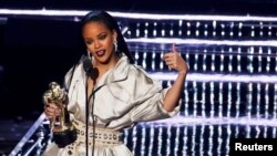  Rihanna na dodjeli MTV nagrada, arhivska fotografija
