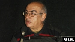 Professor Niyazi Mehdi