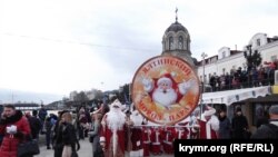 «Мороз-парад» в Ялті, Крим, 23 грудня 2017 рік