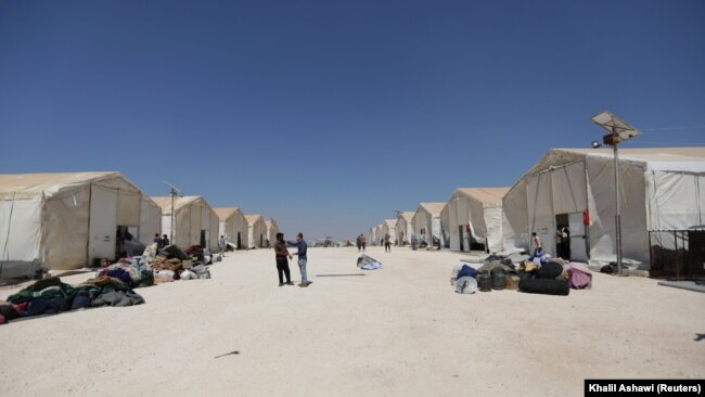 Палаточный городок в Сирии