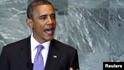 Amerikan prezidenti Barak Obama Birleşen Milletler Guramasynyň Baş Assambleýasynda çykyş edýär, Nýu-Ýork, 21-nji sentýabr.