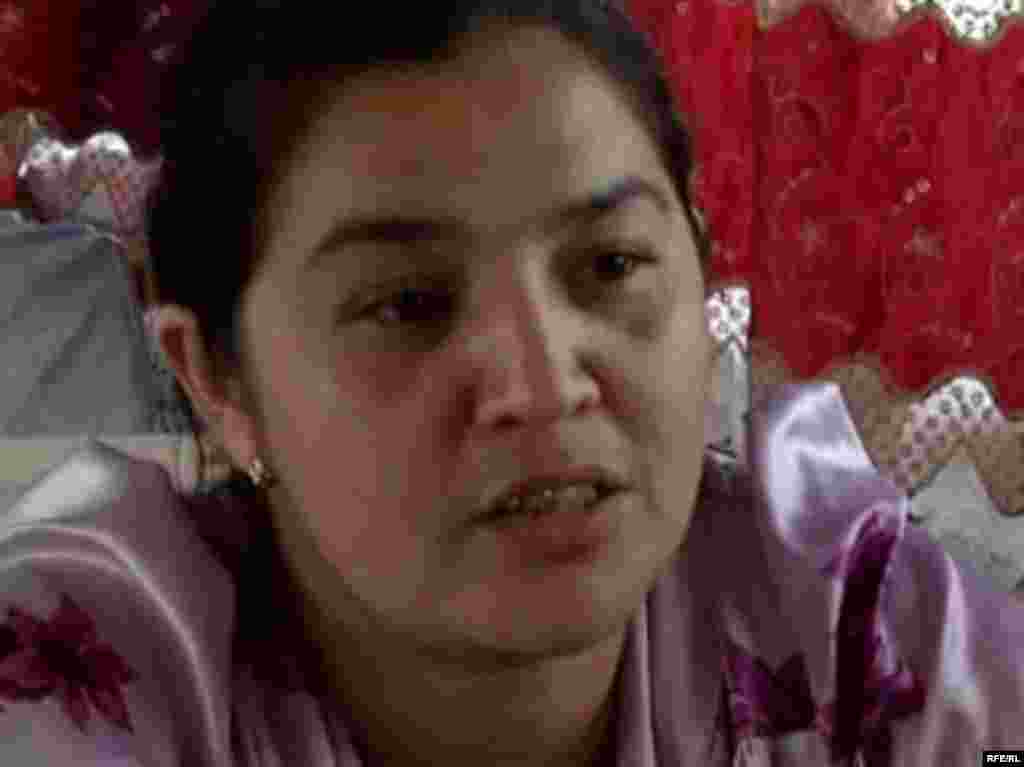 Russia/Tajikistan - screen shot from Migrant Express video series about Tajik migrants taking the train to Moscow, 31Aug2009 - Russia / Tajikistan - screen shot from Migrant Express video series about Tajik migrants taking the train to Moscow. 31Aug2009