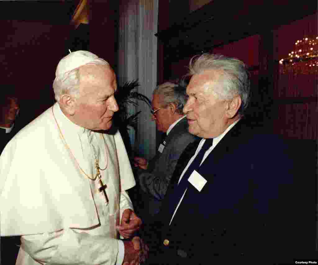 З Папам Янам Паўлам ІІ, травень 1990
