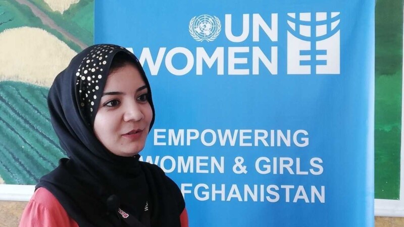 سازمان ملل به دلیل نگرانی از ممنوعیت کار زنان در افغانستان به کارمندان افغان خود گفت در خانه بمانند