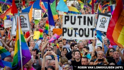 Полуостров несвободы: как изменилась жизнь геев и лесбиянок в «российском» Крыму