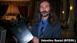 Emilian Galaicu-Păun distins în 2015 cu Premiul Național