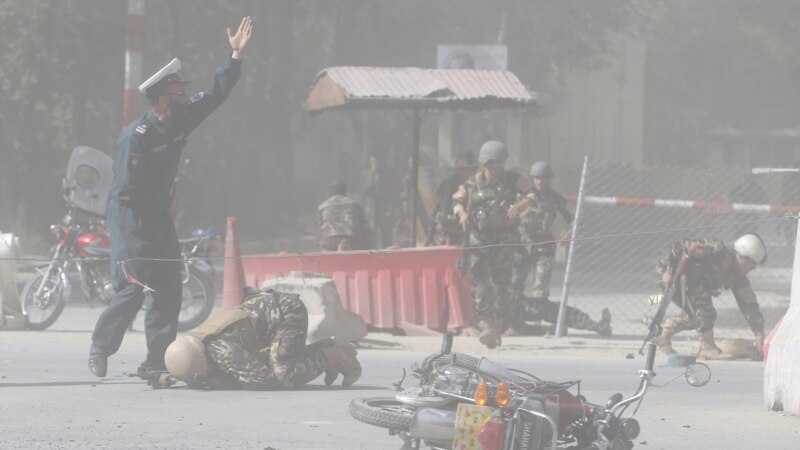 Kabulda bomba hüjümlerinde azyndan 29 adam, şol sanda Azatlyk Radiosynyň üç habarçysy öldi