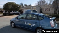 Google-un sürücüsüz avtomobili