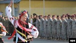 Lansare festivă a exercițiului „Rapid Trident” în Ucraina, în september 2014