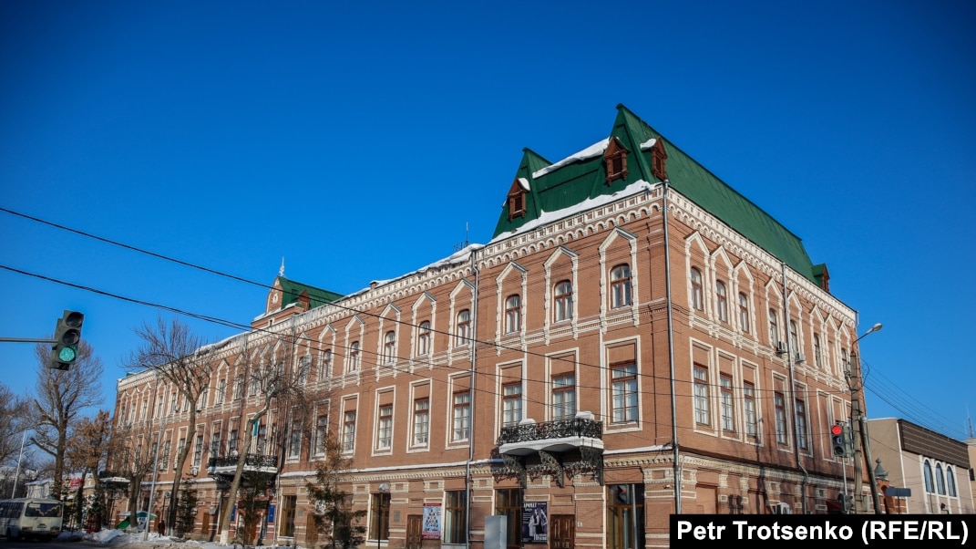 Әдемі қытай әйелінің порно фотосуреті