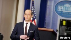 Stephen Miller: Okružni sudac u Seattleu ne može prisiliti predsjednika SAD-a da promijeni zakone i Ustav