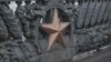 У Дніпрі владу просять демонтувати недодекомунізований пам’ятник комунарам