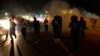 پلیس آمریکا با تظاهرکنندگان در فرگوسن درگیر شد