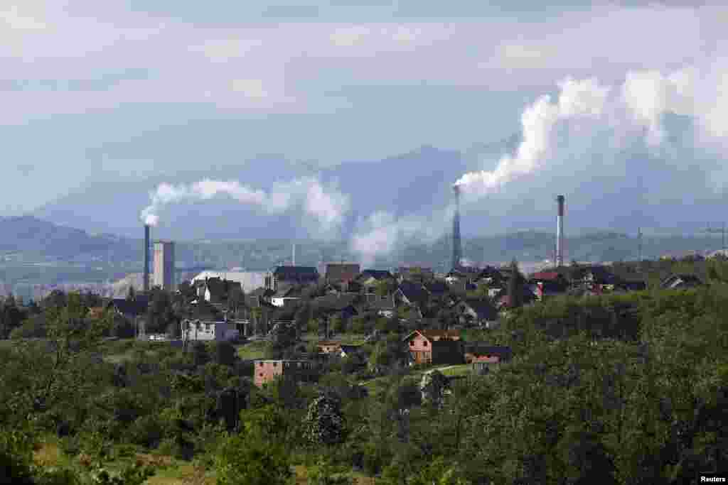 The chimneys of the copper foundry