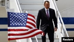 U.S. -- Azerbaijan's President Ilham Aliyev arrives at O'Hare International Airport before the start of the NATO summit in Chicago, 19May2012