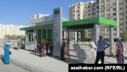 Aşgabat, awtobus duralgasy