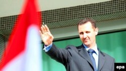 این دومین باری است که در دو هفته اخیر بشار اسد شخصا درخواست دوری از تهران را رد می کند. عکس از AFP