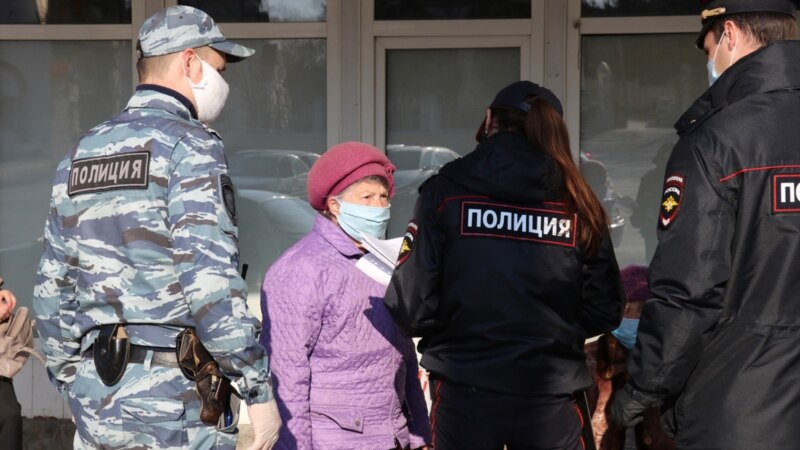 В Феодосии уже 9 человек наказали за нарушение режима самоизоляции – российская полиция