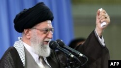 آیت الله علی خامنه ای رهبر مذهبی ایران