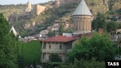 Pamje e qytetit të vjetër të Tbilisit