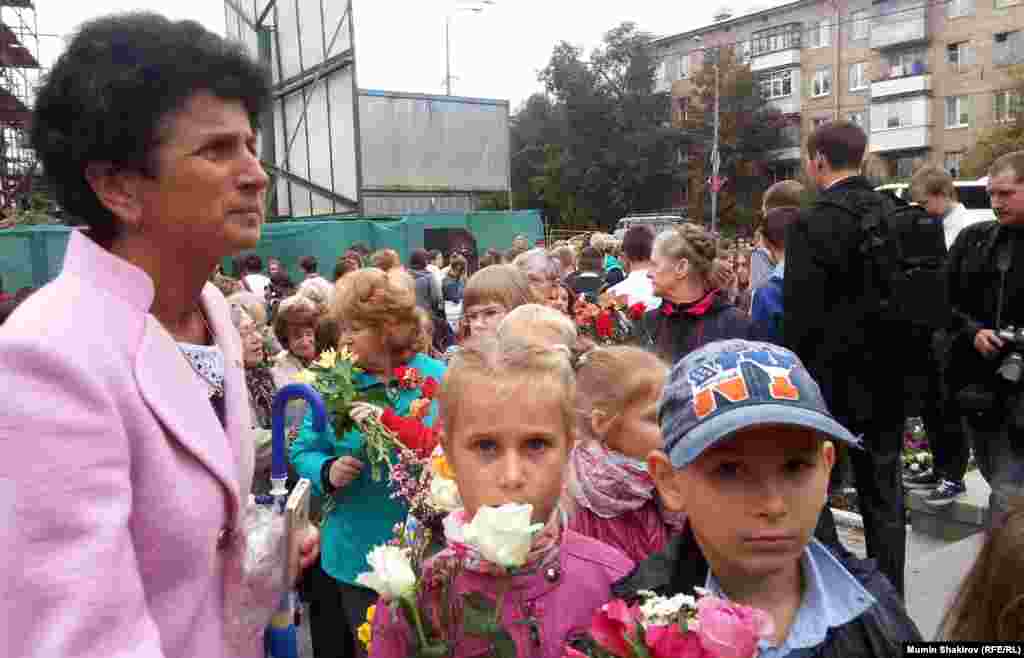 Акция памяти у &quot;Театрального центра на Дубровке&quot; &nbsp;03.09.2014