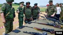 La exerciții militare comune ruso-indiene în 2016
