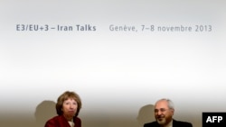Shefja e diplomacisë evropiane, Catherine Ashton dhe Ministri i Jashtëm iranian, Mohammad Javad Zarif, 7 nëntor, Gjenevë