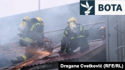 Sipas një marrëveshjeje ndërqeveritare të vitit 2012, për Qendrën humanitare serbo-ruse në Nish përgjegjëse janë Ministria e Punëve të Brendshme e Serbisë dhe Ministria ruse për Mbrojtjen Civile dhe Situata Emergjente.