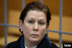 Наталія Шаріна, директор Української бібліотеки в Москві, звинувачена в екстримізмі на лаві підсудних