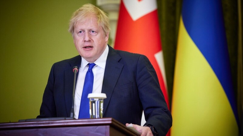 Johnsonu i britanskim zvaničnicima zabranjen ulazak u Rusiju