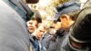 Sukobi demonstranata i policije u Prištini