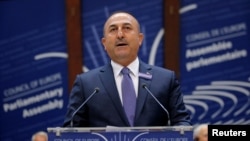 Министр иностранных дел Турции Мевлют Чавушоглу. 