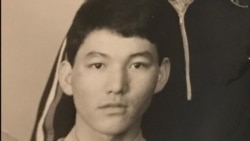 Студент первого курса Казахского государственного университета имени С. М. Кирова Алимжан Омаров. Алматы, 1986 год.